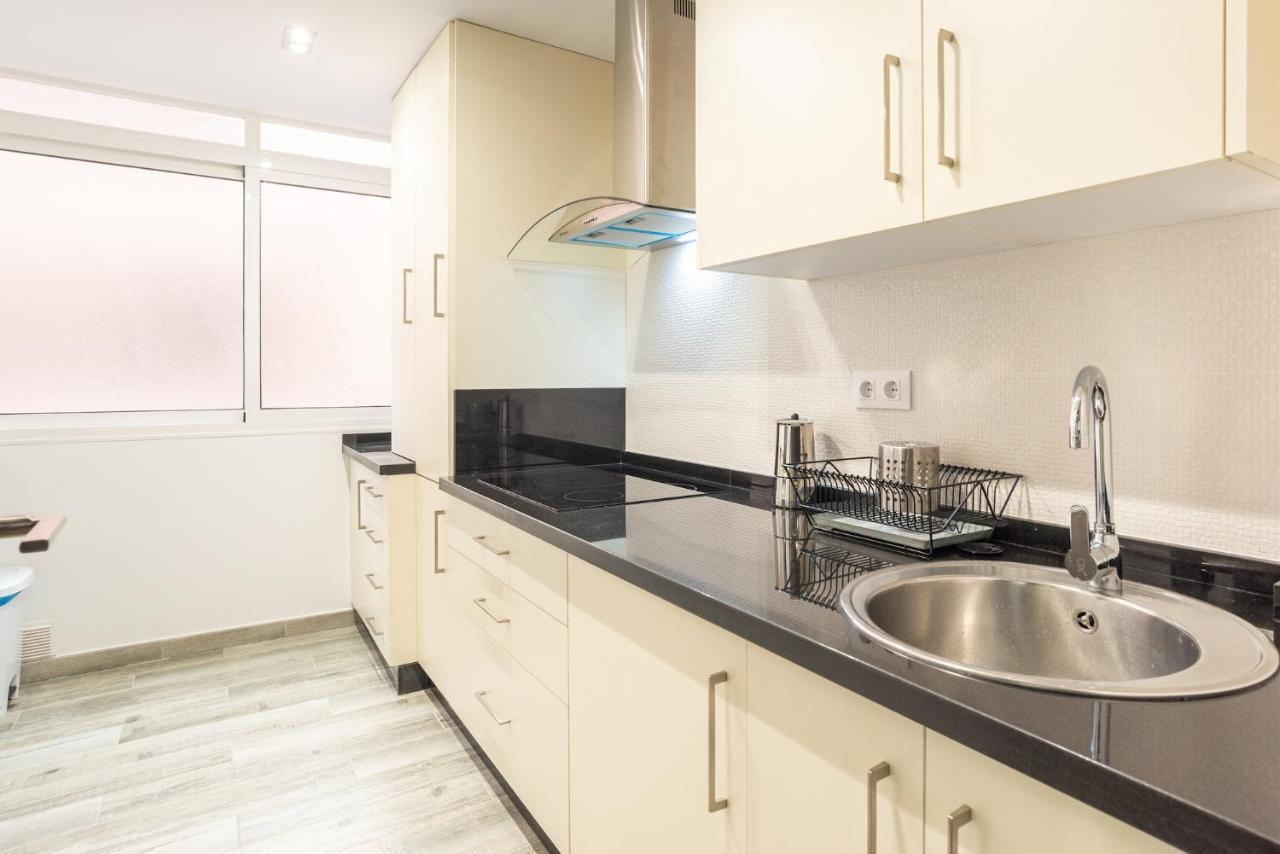 Faro, Bonito Apartamento En La Malagueta Málaga Dış mekan fotoğraf
